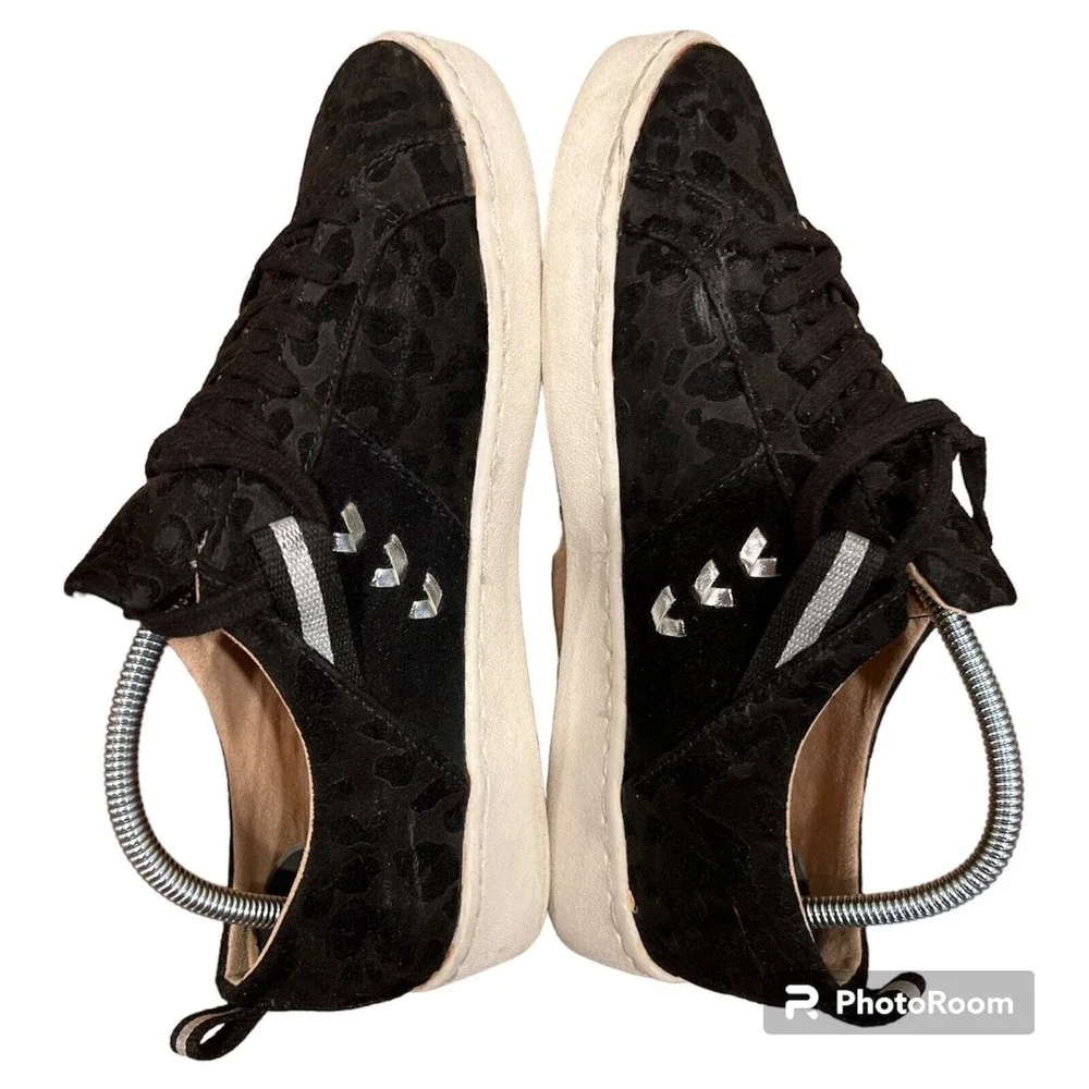 Women's Jack Rogers‎ Ainsley Black Suede Leopard Sneakers Shoes size 7.5